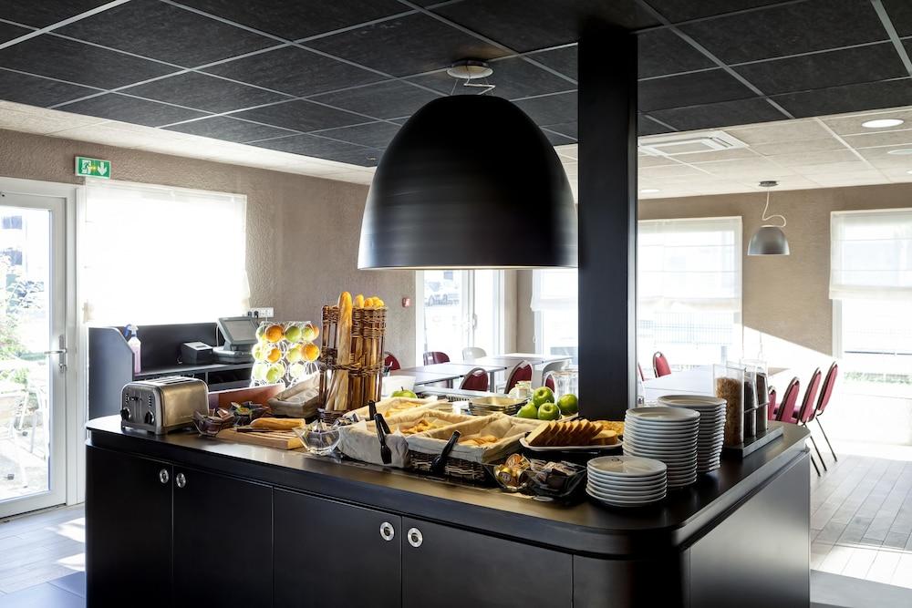 Campanile Geneve - Ferney-Voltaire Hotel Eksteriør billede