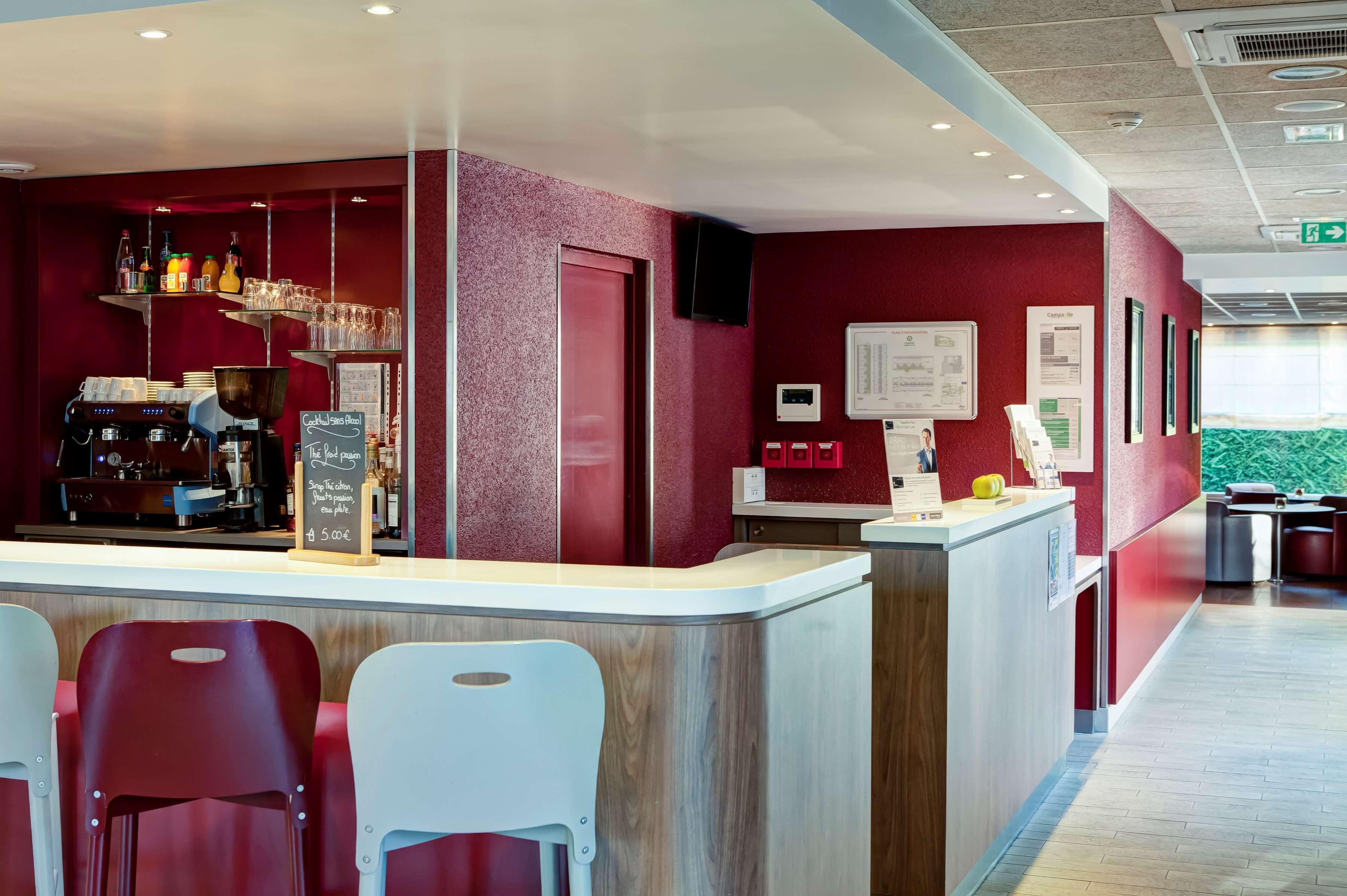 Campanile Geneve - Ferney-Voltaire Hotel Eksteriør billede